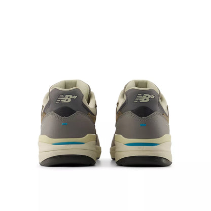 Men|Women NB Numeric Andrew Reynolds 933 / New Balance