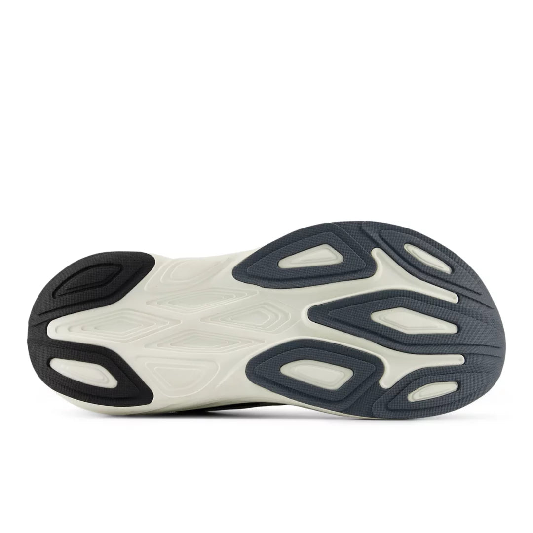 Men Fresh Foam X More v6 / New Balance