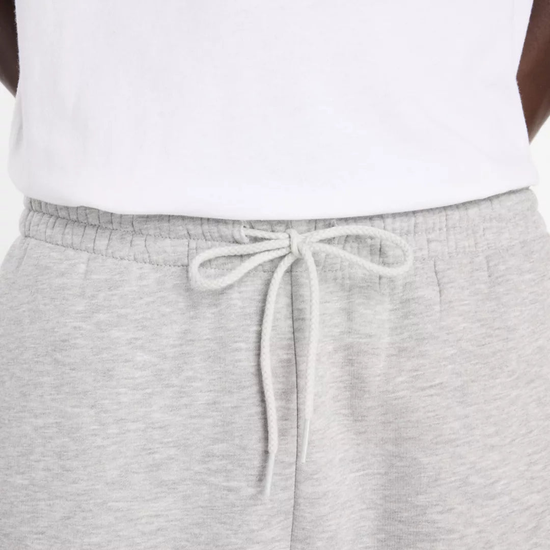 Men Sport Essentials Fleece Pant / New Balance