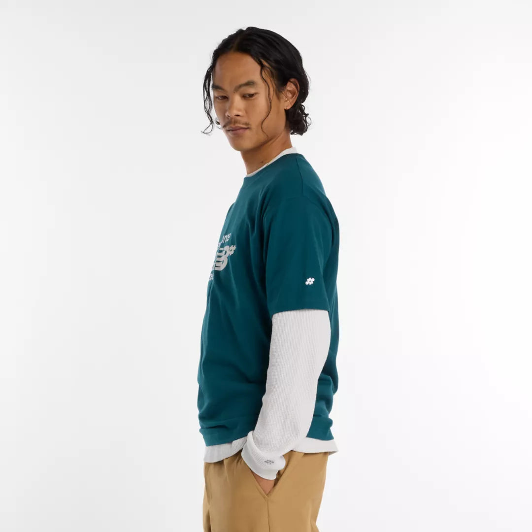 Men Numeric Stacked Graphic T-Shirt / New Balance
