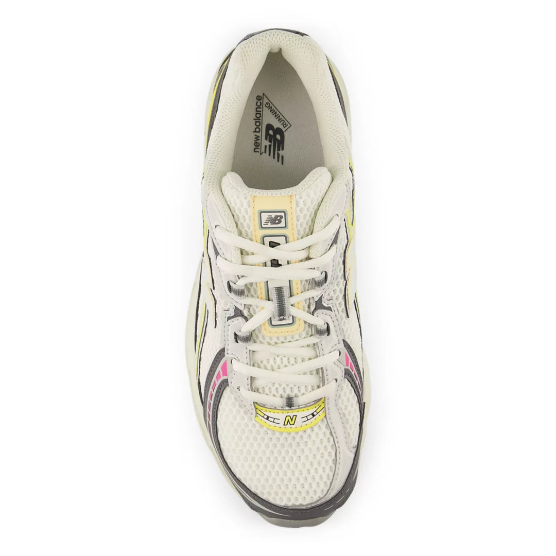 Women Warm Skies 740 / New Balance