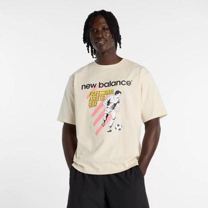 Men Football Club Souvenir T-Shirt / New Balance
