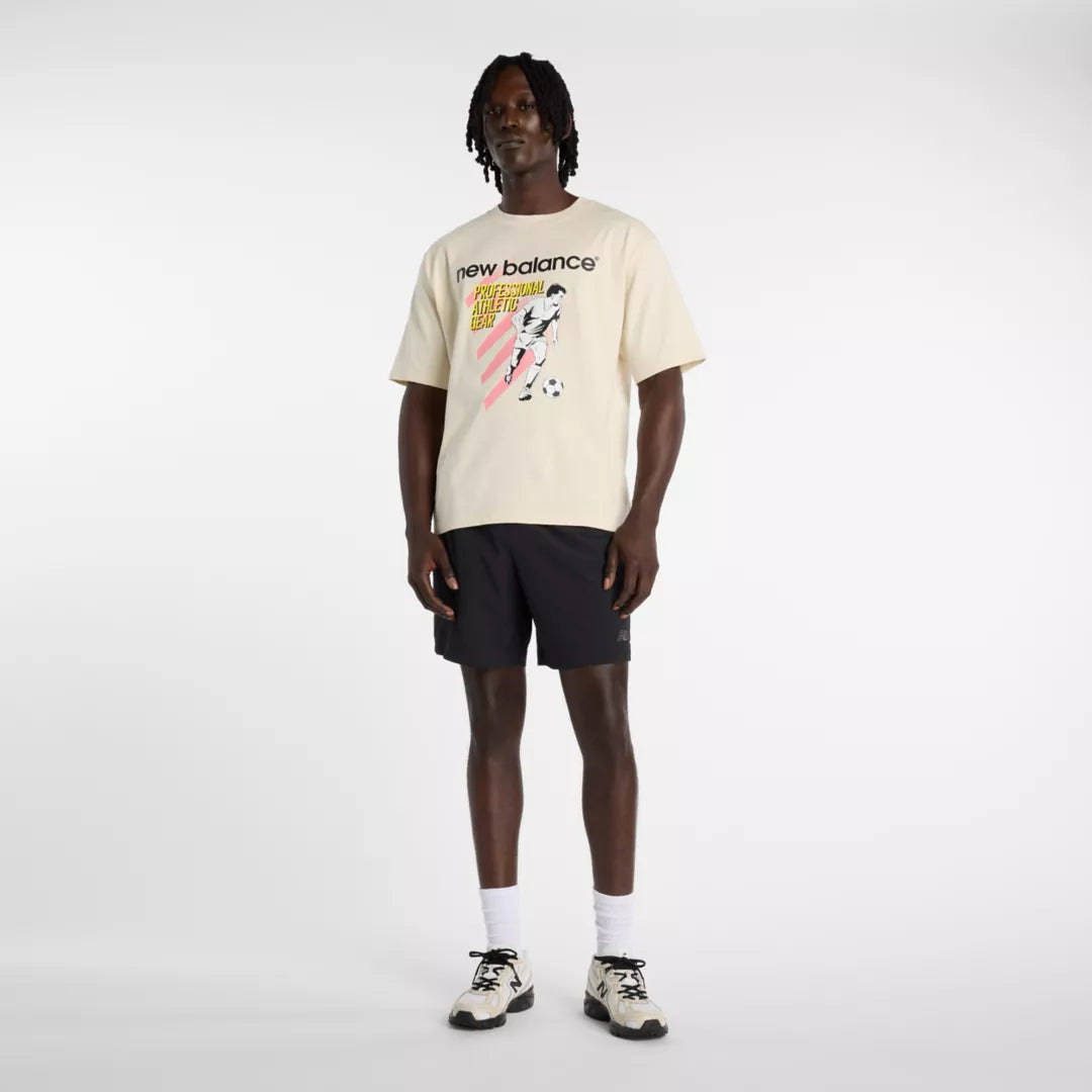 Men Football Club Souvenir T-Shirt / New Balance