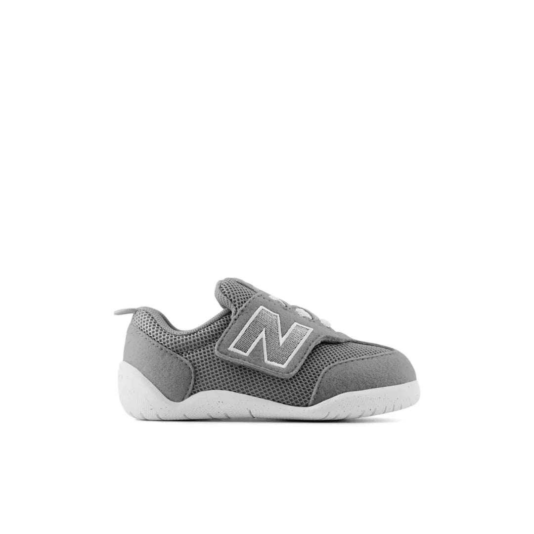 Kids NEW-B FIRST Hook & Loop / New Balance