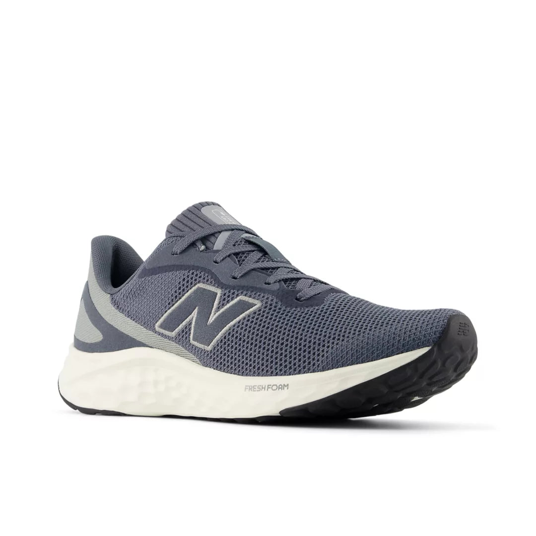 Men Fresh Foam Arishi v4 / New Balance