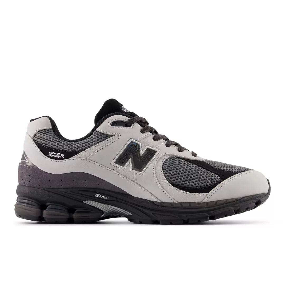 Men|Women 2002R / New Balance