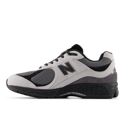Men|Women 2002R / New Balance