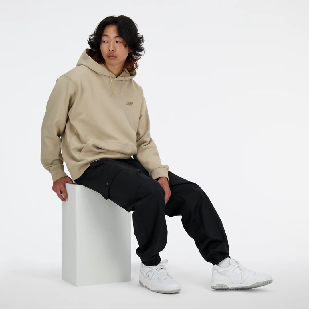 Men Twill Cargo Jogger / New Balance
