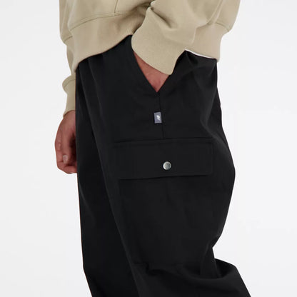 Men Twill Cargo Jogger / New Balance