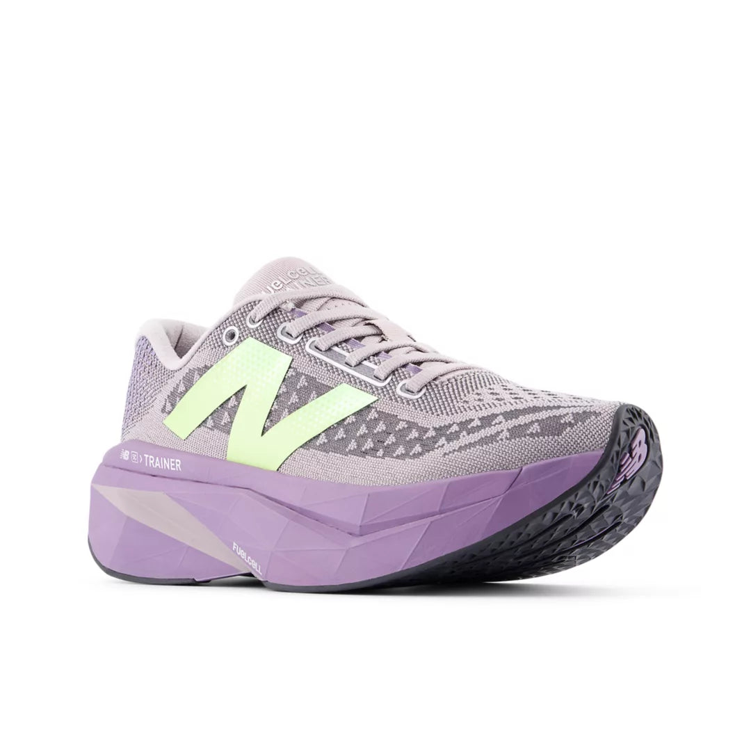 Women FuelCell SuperComp Trainer v3 / New Balance