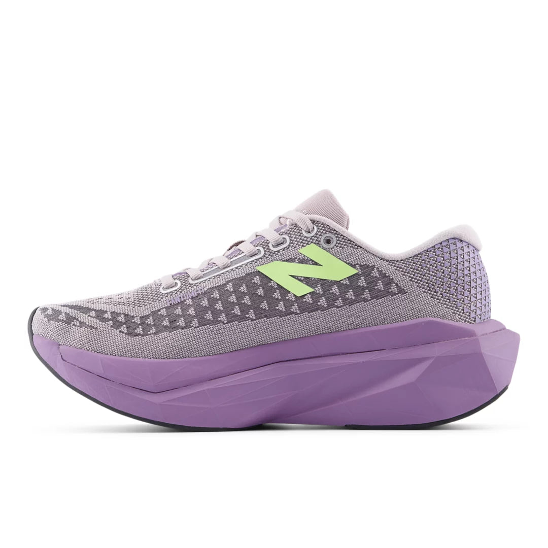 Women FuelCell SuperComp Trainer v3 / New Balance