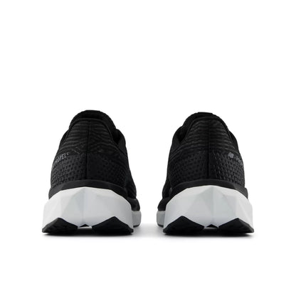 Women FuelCell Propel v5 / New Balance