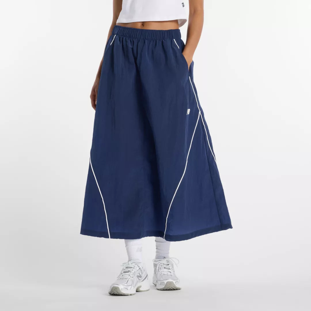 Women Sport Legacy Skirt / New Balance