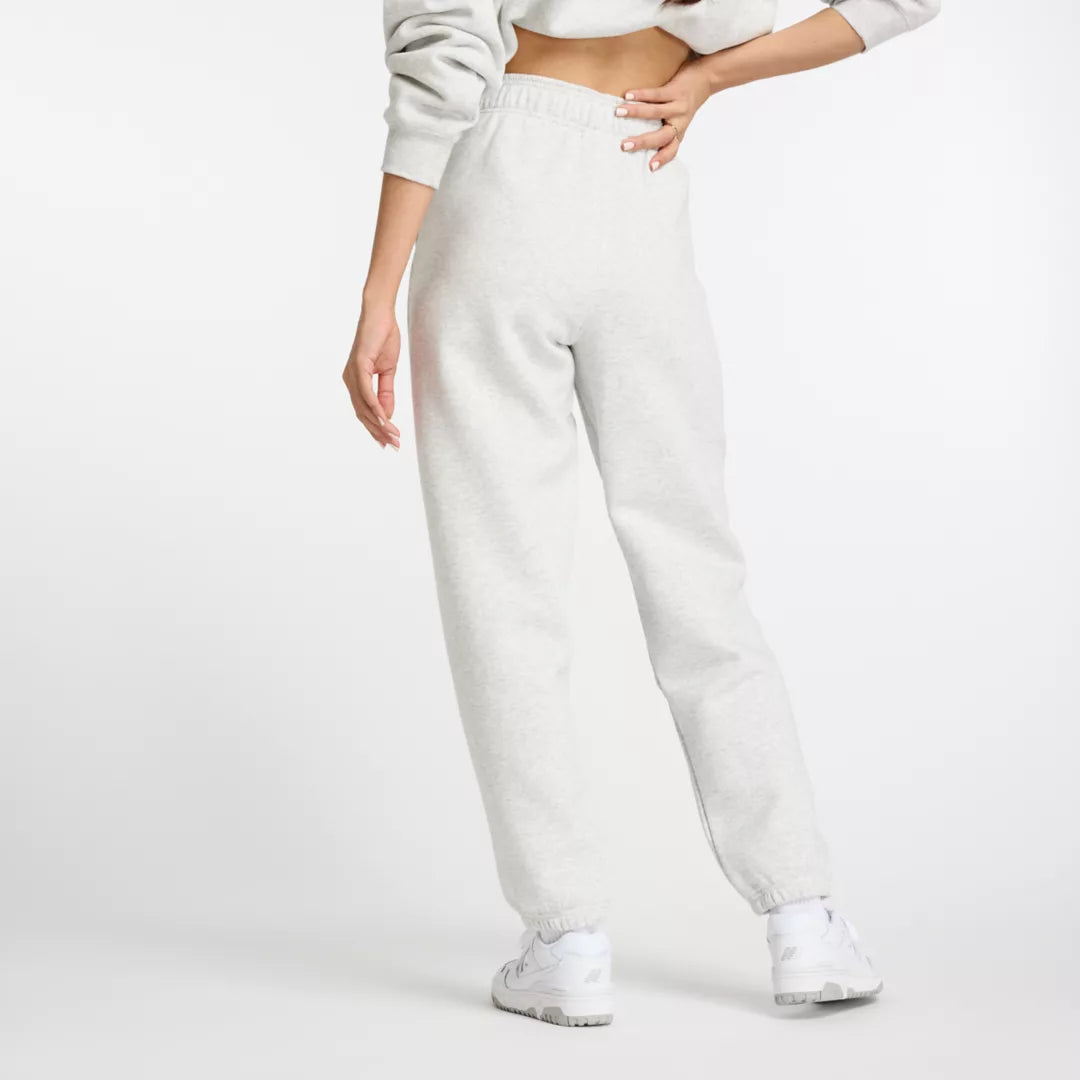 Women Sport Essentials Fleece Jogger / New Balance