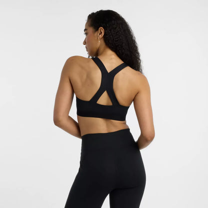 Women NB Essential Train Bra / New Balance