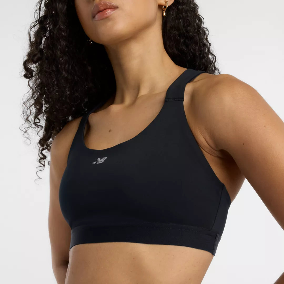 Women NB Essential Train Bra / New Balance