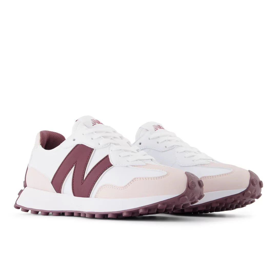 Women 327 Golf / New Balance