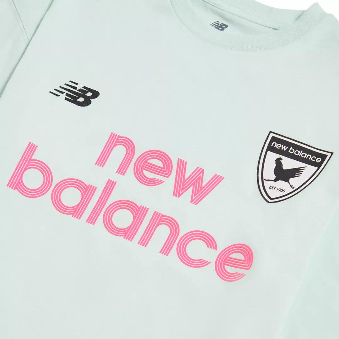 Kids Football Badge Graphic T-Shirt / New Balance
