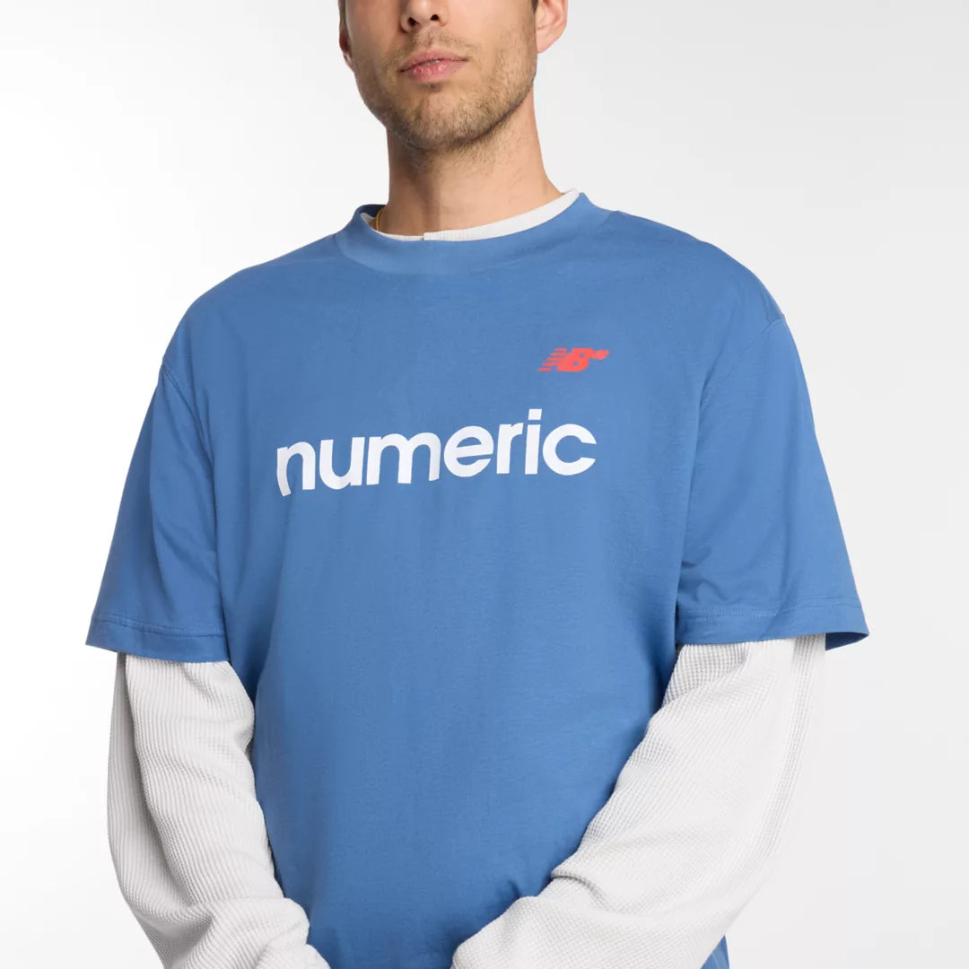 Men Numeric Linear Logo T-Shirt / New Balance
