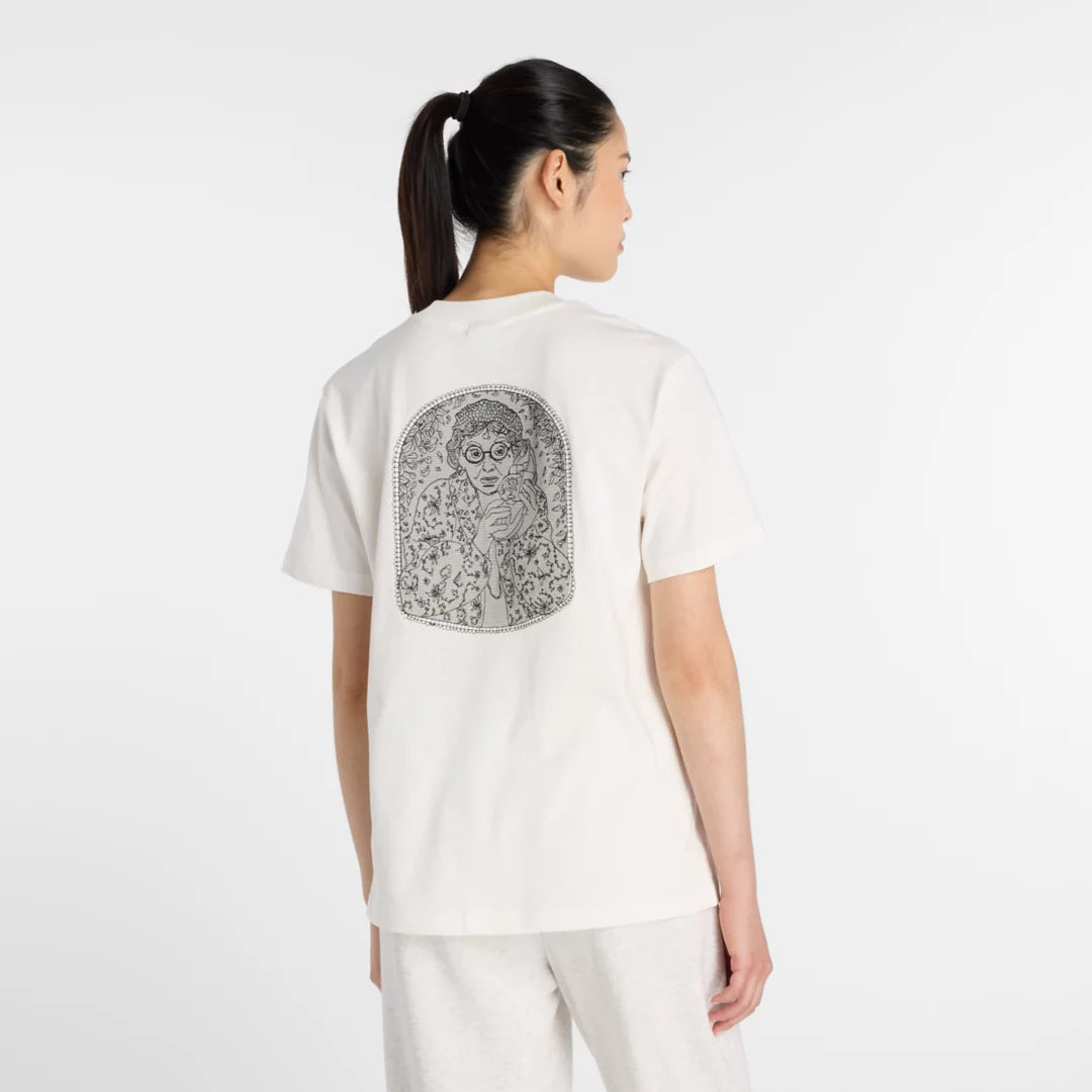 Women Lace Icon T-Shirt / New Balance