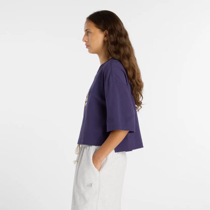 Women Athletics Premium Chest Logo Cropped T-Shirt / New Balance