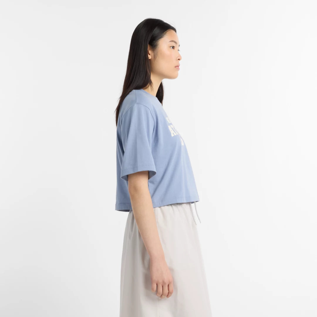 Women Heritage Relaxed T-Shirt / New Balance