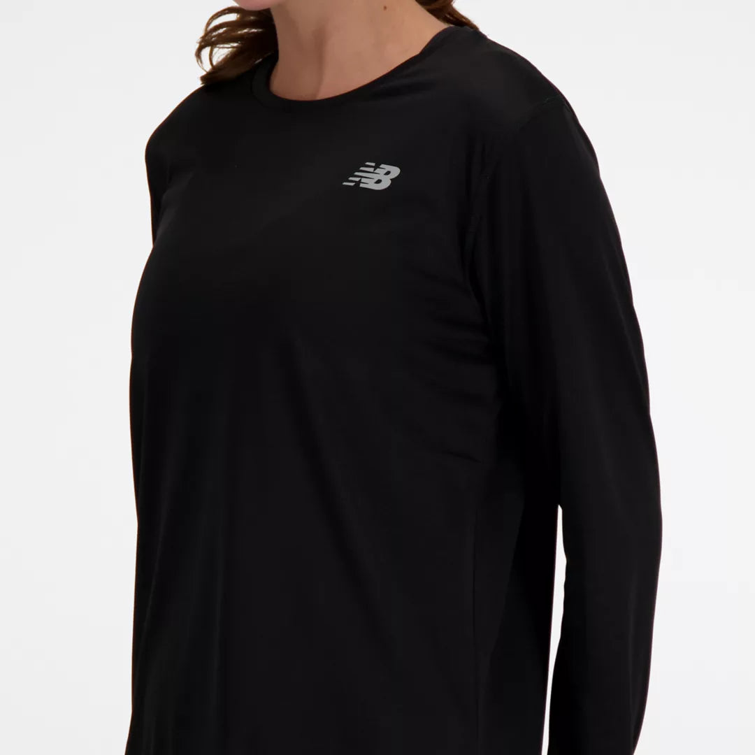 Women Sport Essential Long Sleeve / New Balance