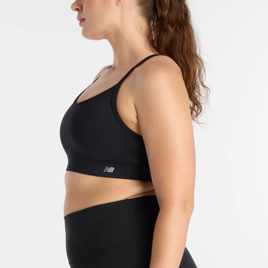 Women NB Essential Yoga Bra / New Balance