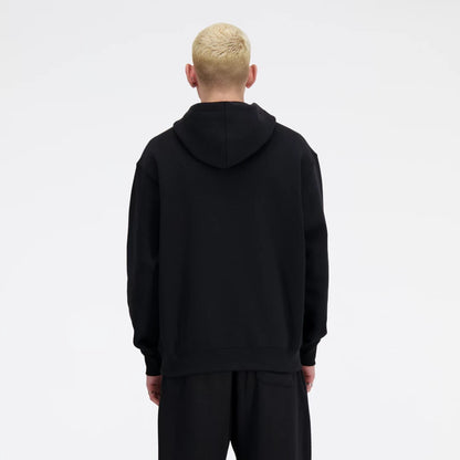 Men Sport Essentials Fleece Logo Hoodie / New Balance